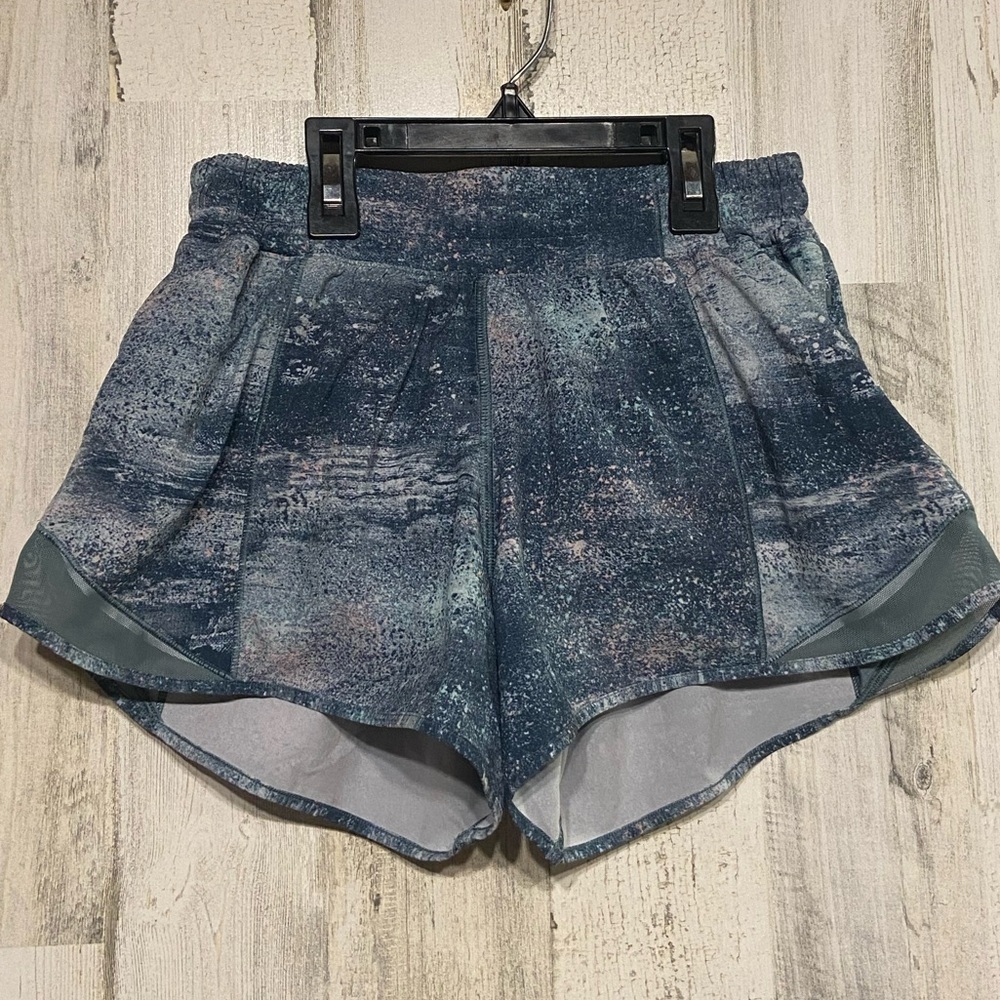 Lululemon Azurite Mint Tint Mystic Green Hotty Hot Short Lined Shorts 6 - Picture 3 of 11